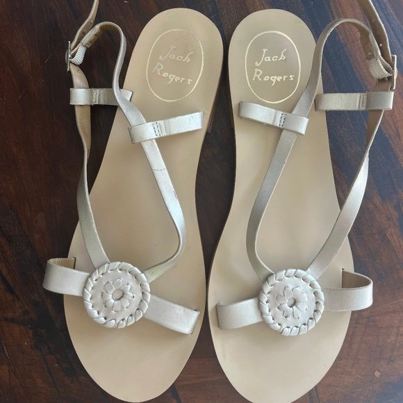 Size 7 Jack Rogers Gold Mollie Sandals - Picture 1 of 3